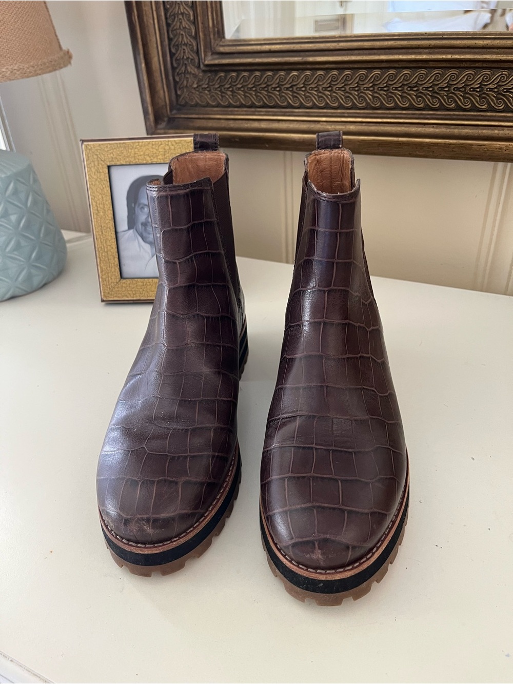 Madewell Brown Croc-Embossed Chukka Boots